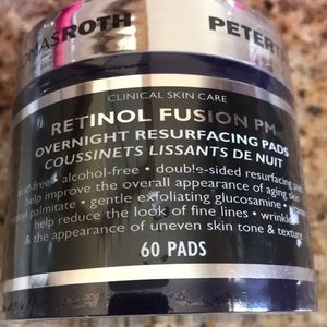 Peter Thomas Roth, Retinol Fusion PM pads.